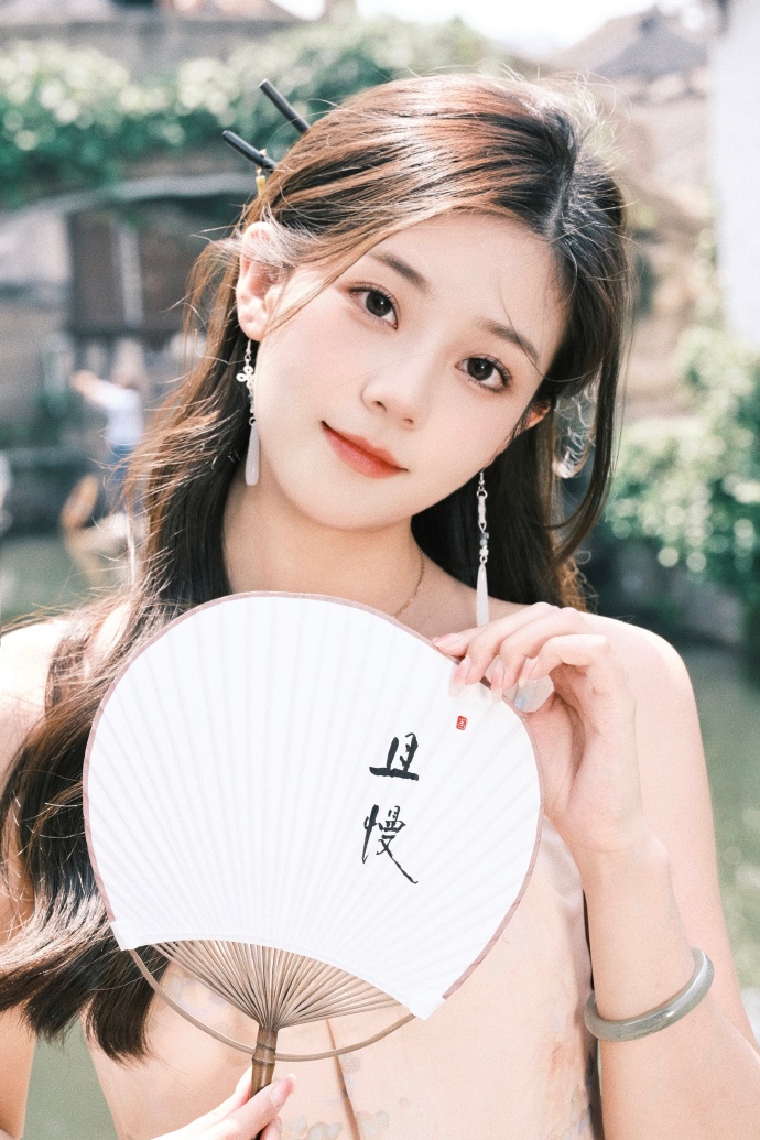 夏日·写真向条漫 第4页