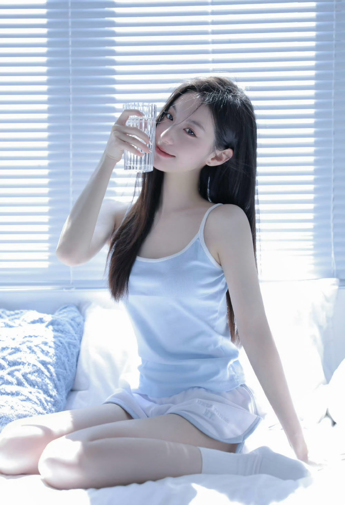 夏日·写真向条漫 第8页